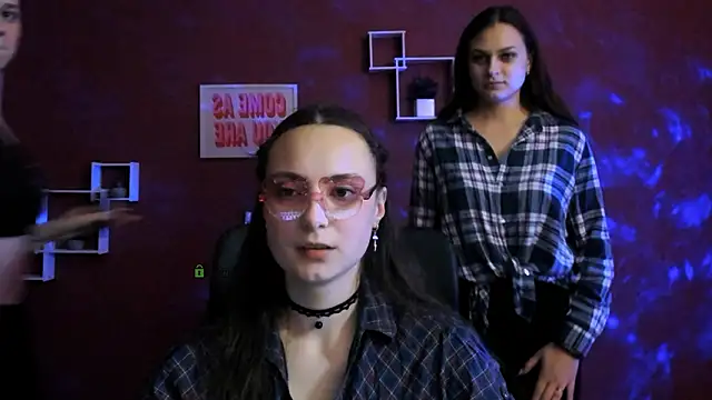 Snapshot of jenna_elayne chatting on 02-24-26, 09:18 jenna elayne online show from 02-24-26, 09:18