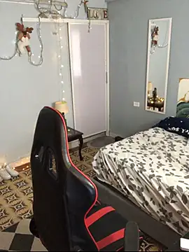 paul crewe online show from 12-05-25, 06:04