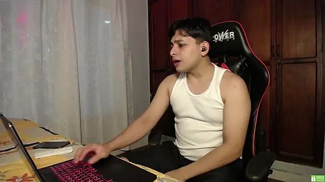 paul crewe online show from 12-18-25, 12:27