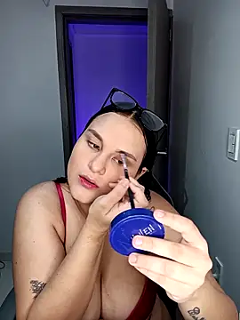 Valeriaa 21 online show from 05-29-26, 01:03