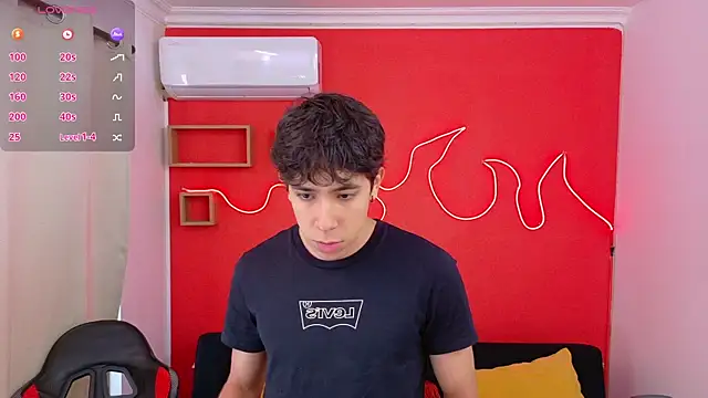Neo Twink online show from 07-23-26, 07:12