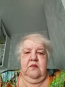 HapinessLovee online show from 02-27-26, 09:09