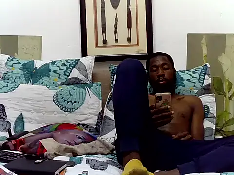 Snapshot of BloodmoonAlpha_1 chatting on 12-04-25, 10:29 BloodmoonAlpha 1 online show from 12-04-25, 10:29