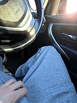 Snapshot of Ronnieedge chatting on 03-18-26, 04:21 Ronnieedge online show from 03-18-26, 04:21