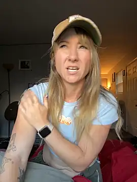 alluringpixie online show from 04-11-26, 12:20