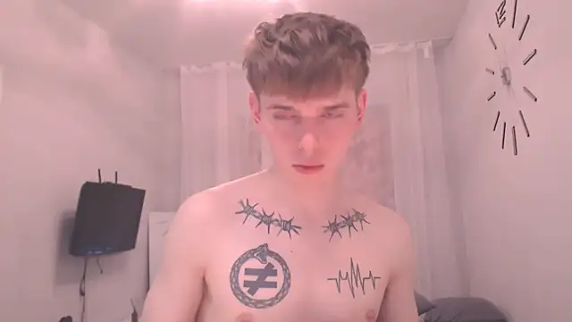 Snapshot of Fredd_Xanders chatting on 06-04-26, 02:23 Fredd Xanders online show from 06-04-26, 02:23
