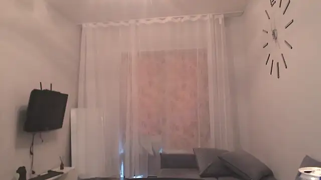 Snapshot of Fredd_Xanders chatting on 06-14-26, 01:57 Fredd Xanders online show from 06-14-26, 01:57