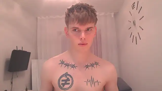 Snapshot of Fredd_Xanders chatting on 06-21-26, 05:59 Fredd Xanders online show from 06-21-26, 05:59