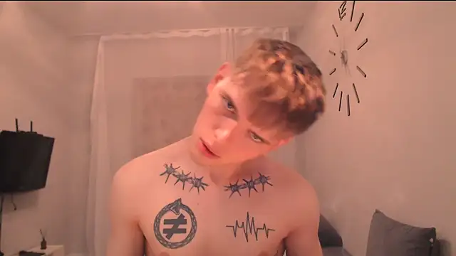 Snapshot of Fredd_Xanders chatting on 07-10-26, 12:37 Fredd Xanders online show from 07-10-26, 12:37