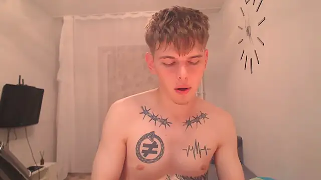 Snapshot of Fredd_Xanders chatting on 07-15-26, 12:38 Fredd Xanders online show from 07-15-26, 12:38