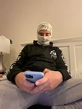 phantom898983 online show from 03-08-26, 08:18