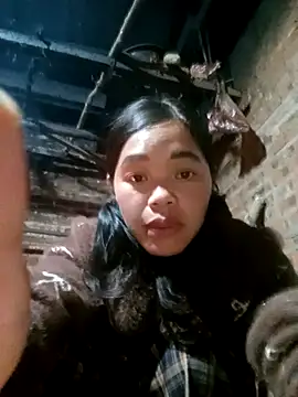 Snapshot of mon-monk chatting on 12-14-25, 01:05 mon-monk online show from 12-14-25, 01:05