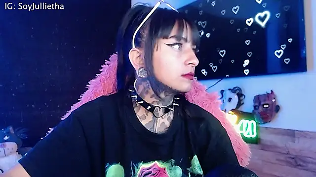 Julls420  online show from 02-06-26, 04:39