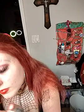 Snapshot of SpiderRose chatting on 02-22-26, 02:24 SpiderRose online show from 02-22-26, 02:24