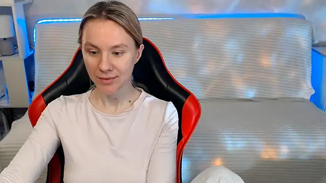 MiaBun1 online show from 04-24-26, 03:31