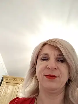 AhlyssaLove1155 online show from 06-09-26, 02:34