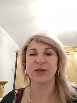 AhlyssaLove1155 online show from 06-17-26, 07:37