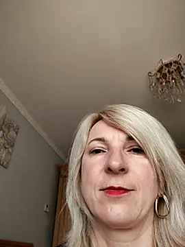 AhlyssaLove1155 online show from 07-16-26, 03:07