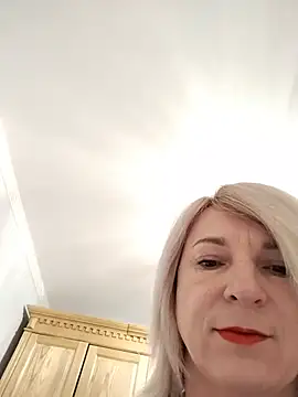 AhlyssaLove1155 online show from 07-27-26, 02:29