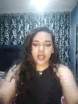 Snapshot of thebomb07 chatting on 12-18-25, 11:05 thebomb07 online show from 12-18-25, 11:05