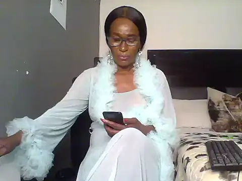 hotgrannxxx58 online show from 06-17-26, 07:26