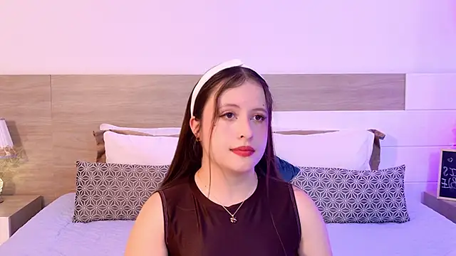 BellaFlecher online show from 02-21-26, 07:48