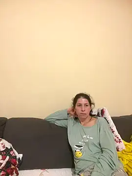 coupledeea online show from 12-20-25, 10:28