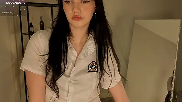 meganmex online show from 12-18-25, 01:28