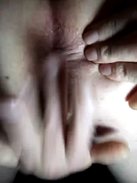 Snapshot of Andpnsote chatting on 01-05-26, 09:51 Andpnsote online show from 01-05-26, 09:51