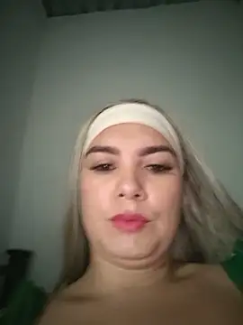 Charlott smi online show from 05-23-26, 04:33