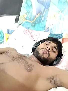 Snapshot of Candyboy_ chatting on 04-23-26, 08:33 Candyboy online show from 04-23-26, 08:33
