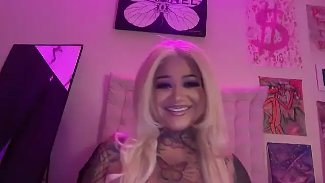 Itsonlyvirgo online show from 04-12-26, 05:34