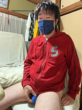 Hirokazu 12 online show from 08-07-26, 12:18