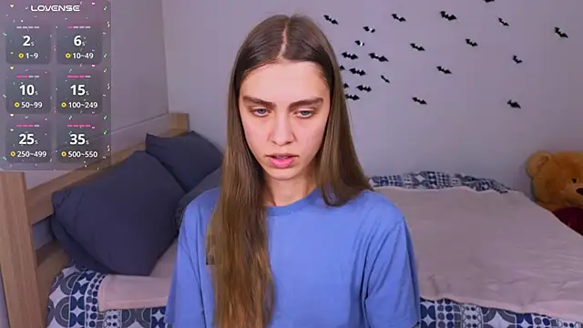 Snapshot of Charmgirla chatting on 12-14-25, 11:59 Charmgirla online show from 12-14-25, 11:59