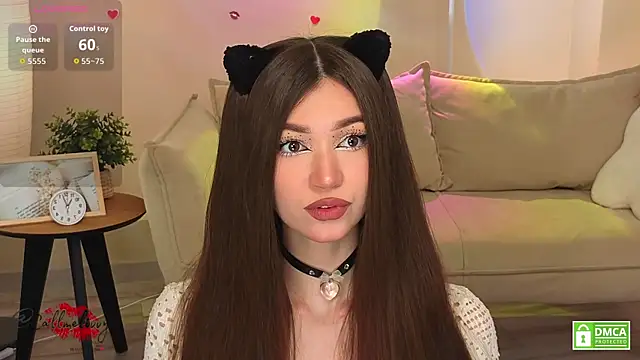 oliviaah  online show from 02-11-26, 03:06