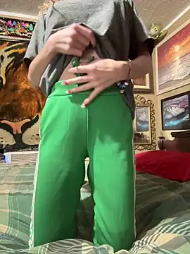 Snapshot of CelestialRuby chatting on 09-18-25, 03:19 CelestialRuby online show from 09-18-25, 03:19