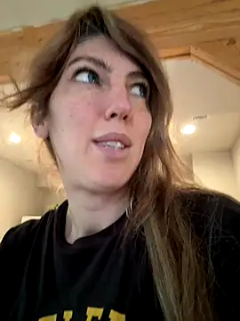 Snapshot of CelestialRuby chatting on 11-11-25, 04:40 CelestialRuby online show from 11-11-25, 04:40