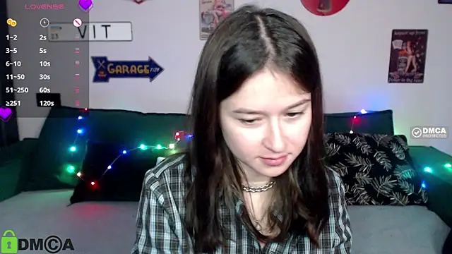 Snapshot of Bellaa_Dream1 chatting on 12-18-25, 02:34 Bellaa Dream1 online show from 12-18-25, 02:34