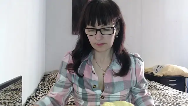 Eila Morigan online show from 04-22-26, 05:54