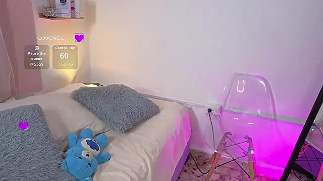 Snapshot of channel_conner05 chatting on 01-11-26, 01:16 channel conner05 online show from 01-11-26, 01:16