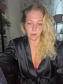 JenniferCarmen online show from 07-28-26, 02:29