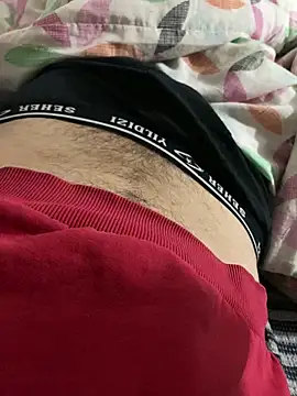 Snapshot of Wilddadycum4u chatting on 12-14-25, 07:07 Wilddadycum4u online show from 12-14-25, 07:07