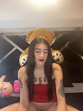 Snapshot of Moon_Magic666 chatting on 02-14-26, 04:37 Moon Magic666 online show from 02-14-26, 04:37