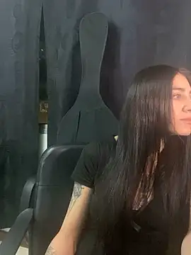 Snapshot of Moon_Magic666 chatting on 03-02-26, 03:30 Moon Magic666 online show from 03-02-26, 03:30