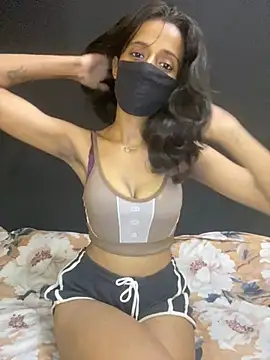 Hottie kia online show from 06-26-26, 05:39