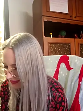 ChristinaWheeled11 online show from 03-05-26, 03:41