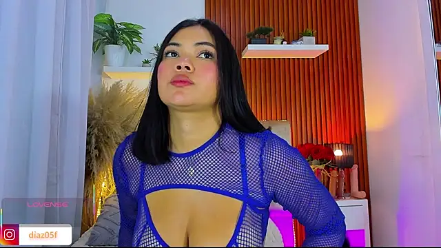 im  fer online show from 04-13-26, 03:01