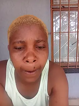 Snapshot of SexyMbali_01 chatting on 12-16-25, 07:46 SexyMbali 01 online show from 12-16-25, 07:46