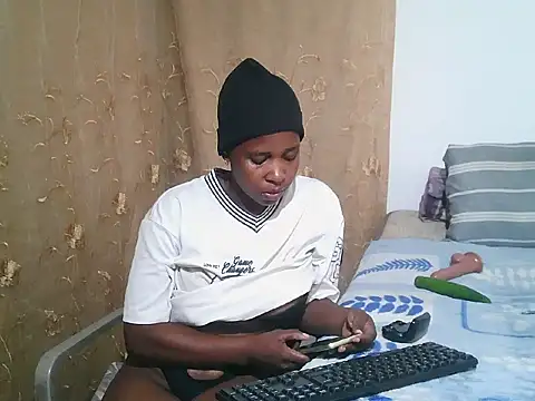 SexyMbali 01 online show from 04-26-26, 08:28