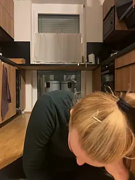 Snapshot of Annas_G chatting on 01-08-26, 07:38 Annas G online show from 01-08-26, 07:38